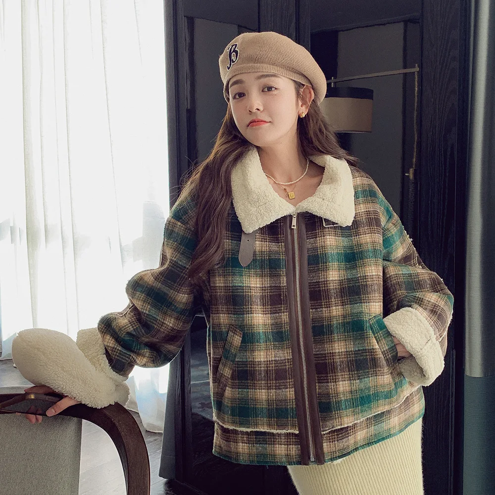 Winter Lamb Wool Coat Versatile Cashmere Short Coat Women