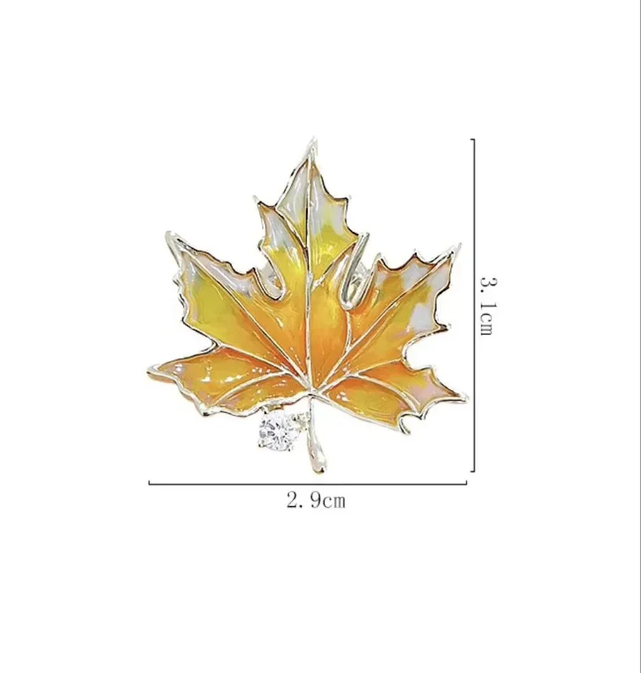 Брошь в виде кленового листа во французском стиле ретро изысканная