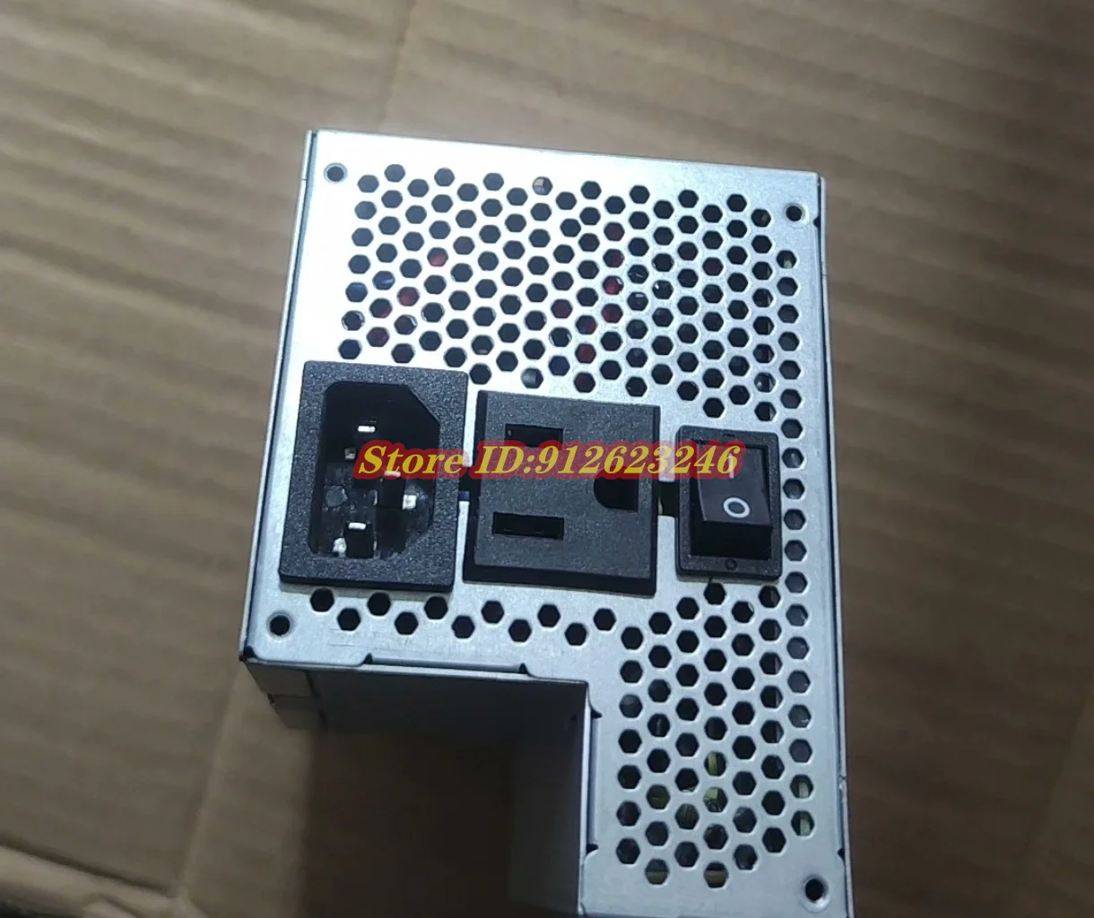 S26113-E591-V21-01 PCE020 для Fujitsu ESPRIMO D587/R источник питания