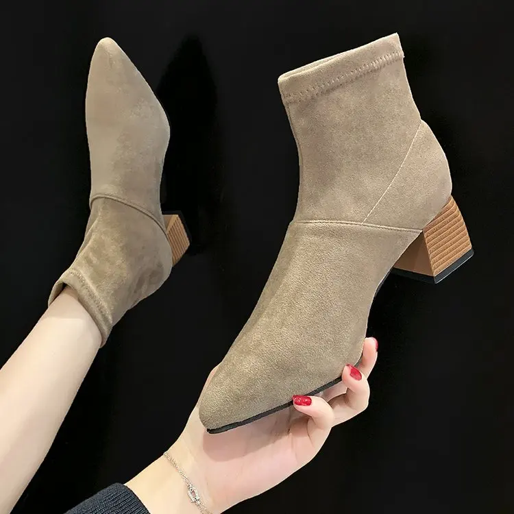 

Осень/Зима 2021, женские ботинки из Флокированной эластичной ткани, короткие ботинки на среднем каблуке, женские ботильоны с квадратным носко...