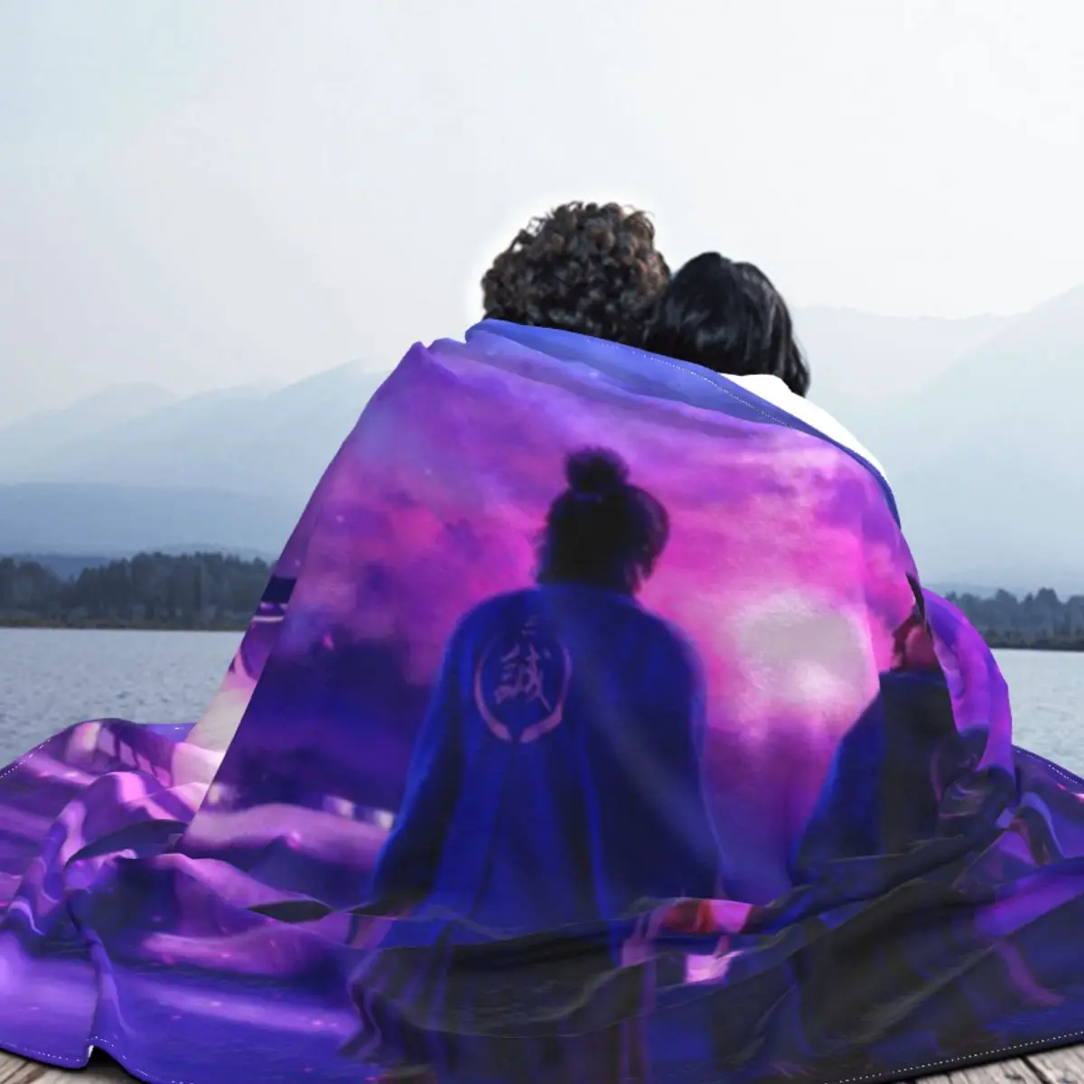 Kazumaji Ishin An Ultra-Soft Micro Fleece Blanket