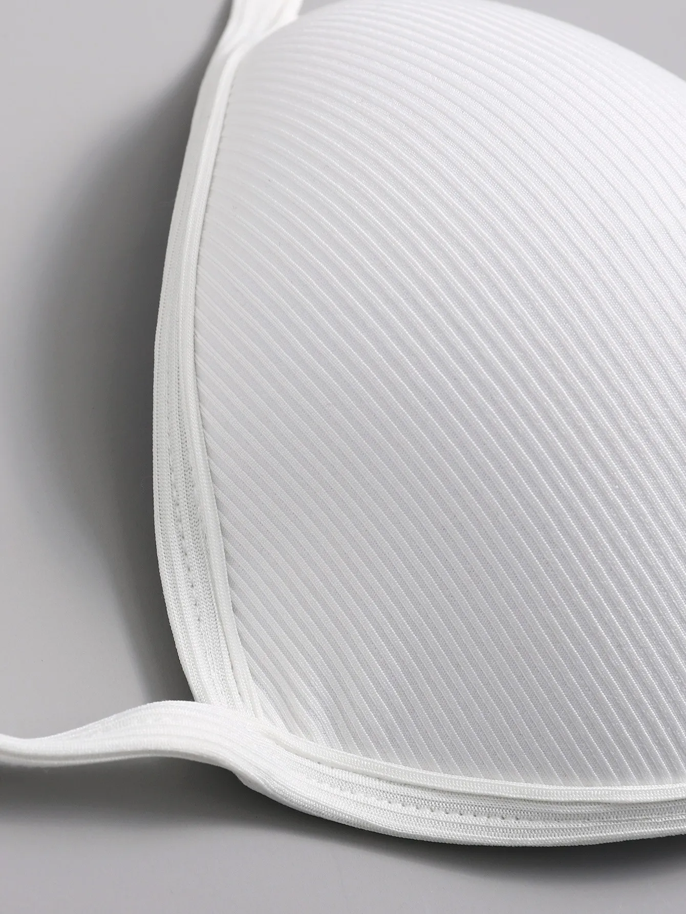 Рисунок 4 - Женское бикини, новинка 2023