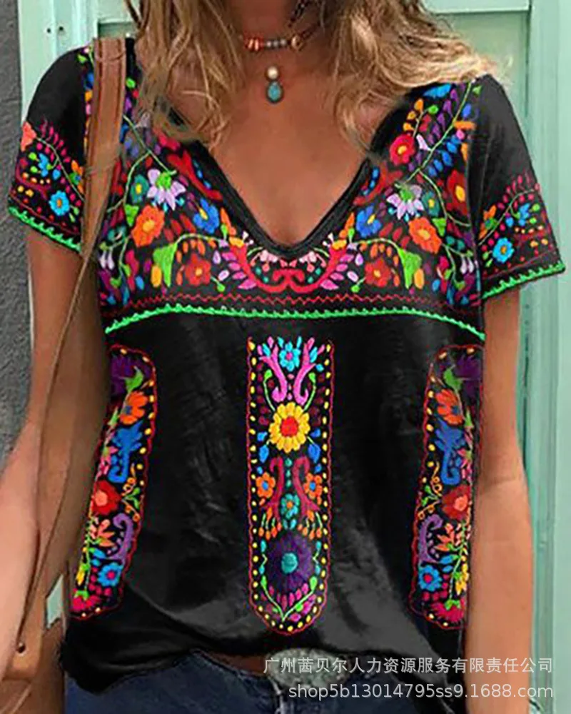 

Женская футболка с V-образным вырезом, с цветочным принтом
