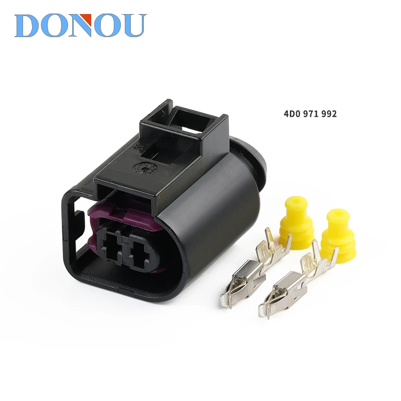 

4D0971992 подходит для Volkswagen Audi автомобильный звуковой сигнал проводки коннектор инжектор водонепроницаемый разъем