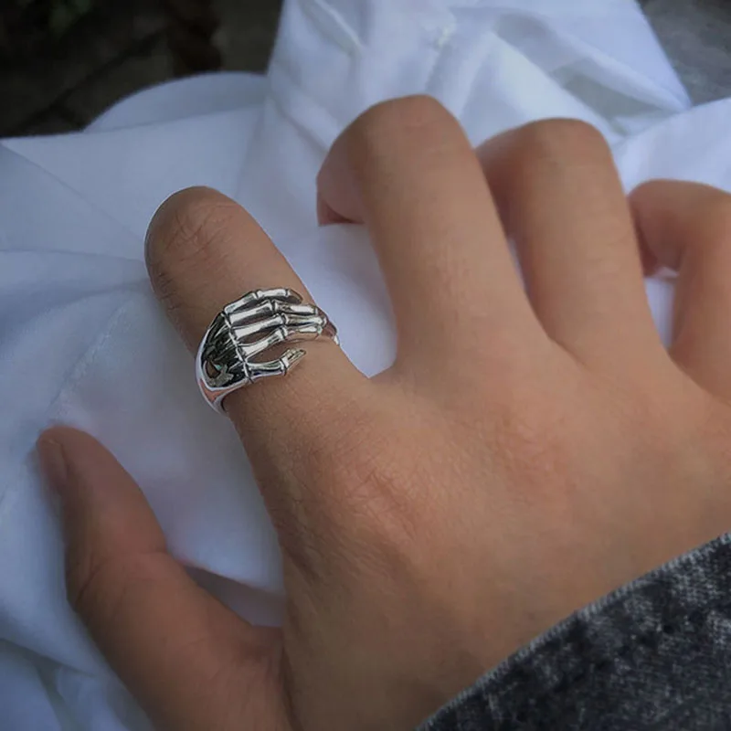 Красивое искусственное серебряное кольцо с изменяемым размером в стиле панк