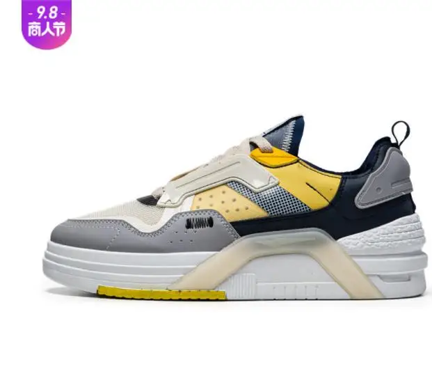 Men's Sneakers Summer Casual Platform Male Light Outdoor Breathable Running Tennis Shoes Fashion Designer Luxury Driving Loafers