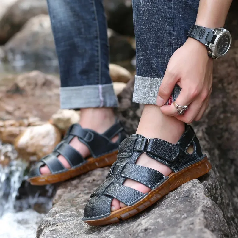 

Men's Sandals Summer New Hot Selling Waterproof Non-slip Leather Sandals Soft Sole Slippers Breathable Casual Flats Shoes DM-96