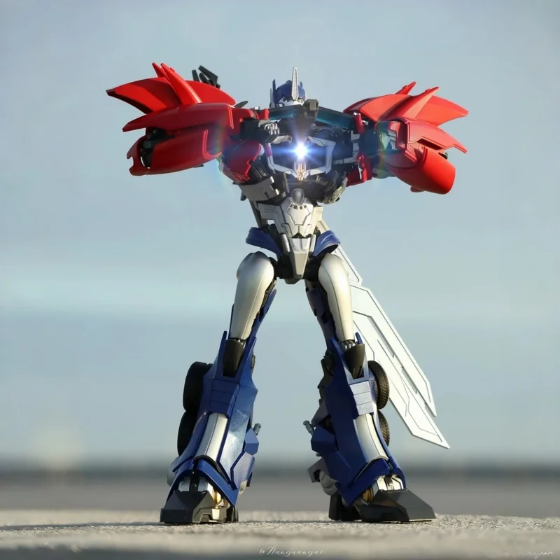 Фото Коллекционная подвижная фигурка Blokees Оптимус Прайм из серии Transformers Prime Legend Edition, модель для демонстрации, подарок №4