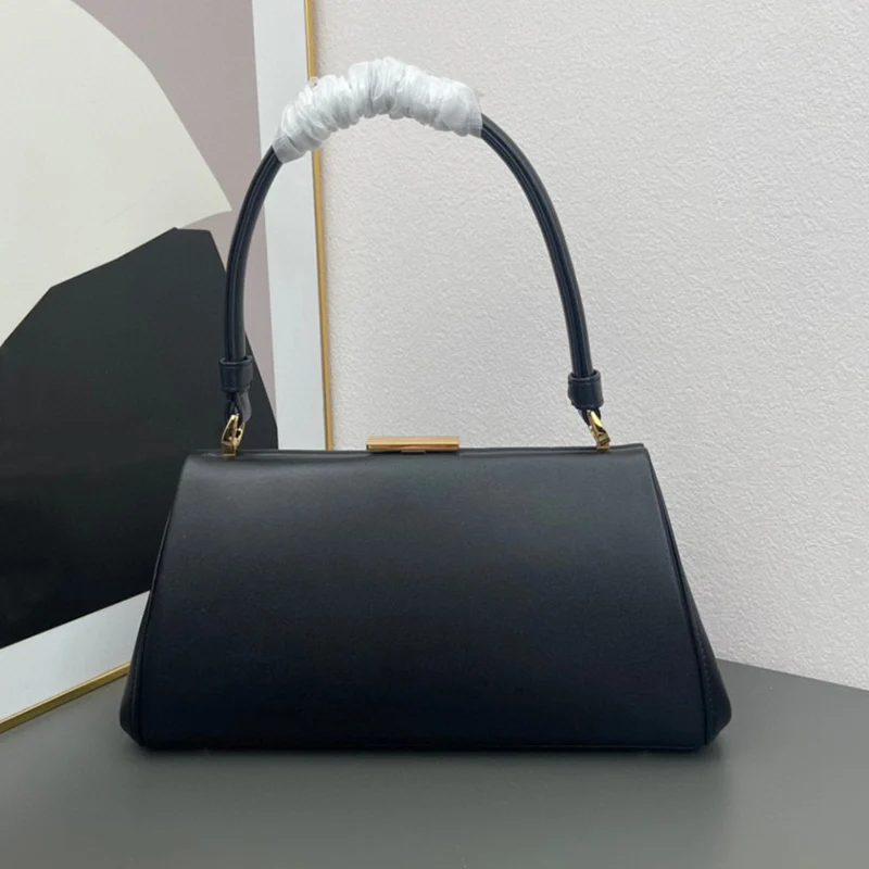 

Fashion autumn new solid color luxury handbag leather underarm bag buckle handbag large capacity simple Joker shoulder bag