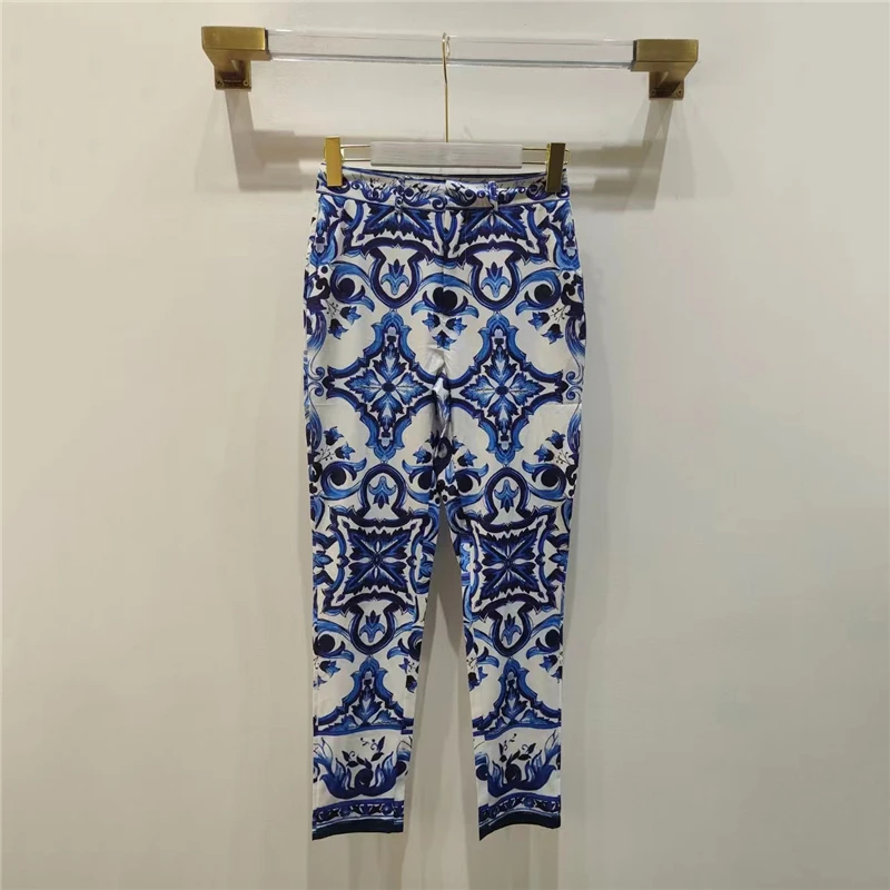 2022 Fall New Poplin Ladies Cropped Slim Leggings High Quality Micro-Flare Majolica Print Stretch Casual Elastic Waist Leggings