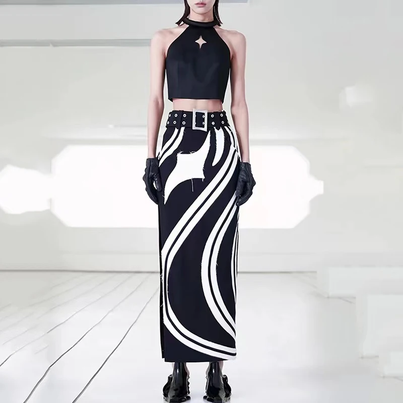 

Collision print open half skirt 2023 summer new y2k wide waistband black and white classic color blocking ladies skirt