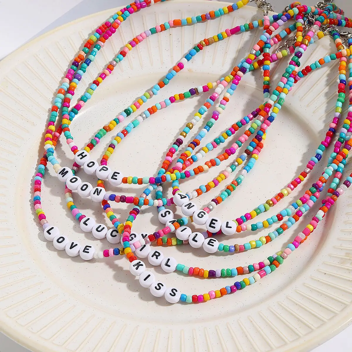 

2023 Hot Necklaces Bohemian Women's Necklaces Colorful Rice Beads Beaded Necklaces Letters Necklaces Wholesale