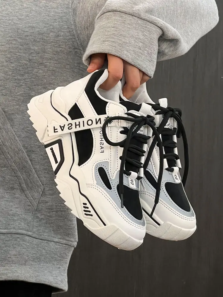 New leisure students' running shoes and leisure sports shoes in spring and autumn of 2023