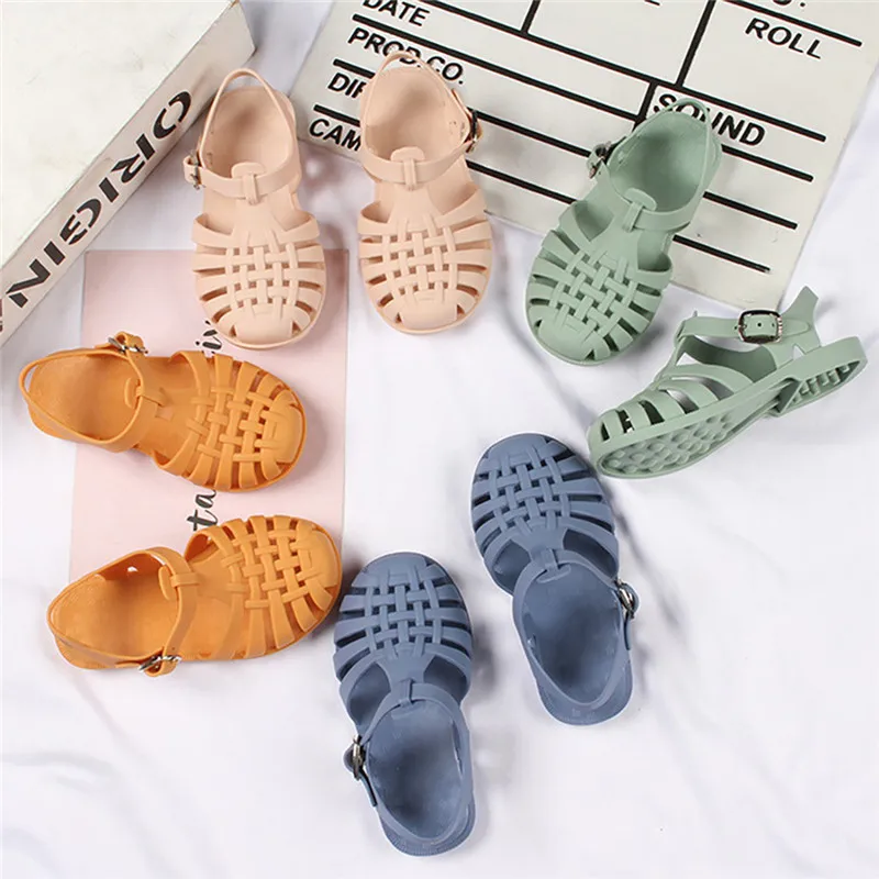 

Solid Color Baby Boys Girl's Sandals Summer Hollow Beach Shoes For Children Breathable Anti Slip Casual Kids Sandals