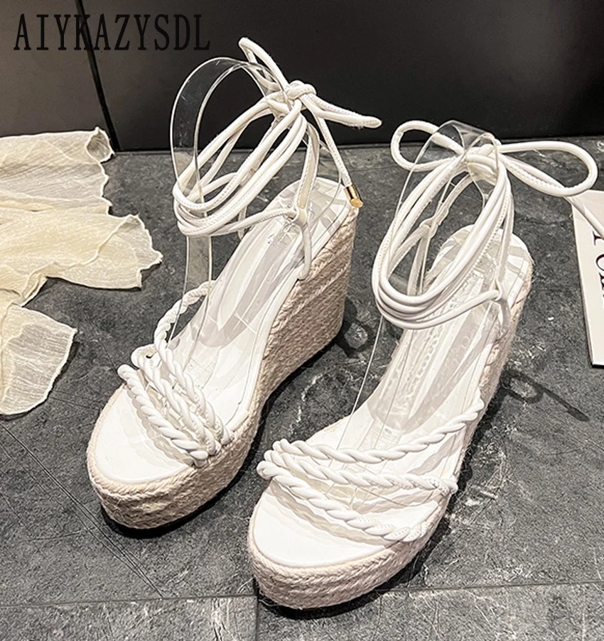 

AIYKAZYSDL Weave Narrow Band Platform Wedge Sandals Straw Hemp Rope Cane Sandals Gladiator Comfort Light Shoes Casual Flats New