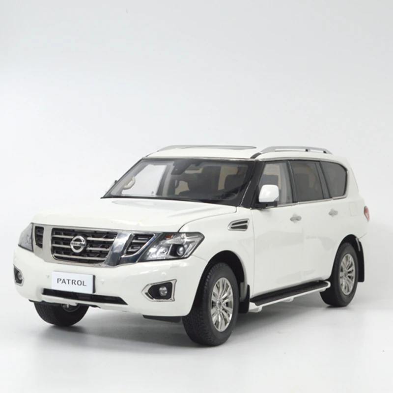 

Nissan Patrol V5.6 Y62 Paudi 1:18 Scale Static Simulation Diecast Alloy Miniature Model Car Gifts Collections