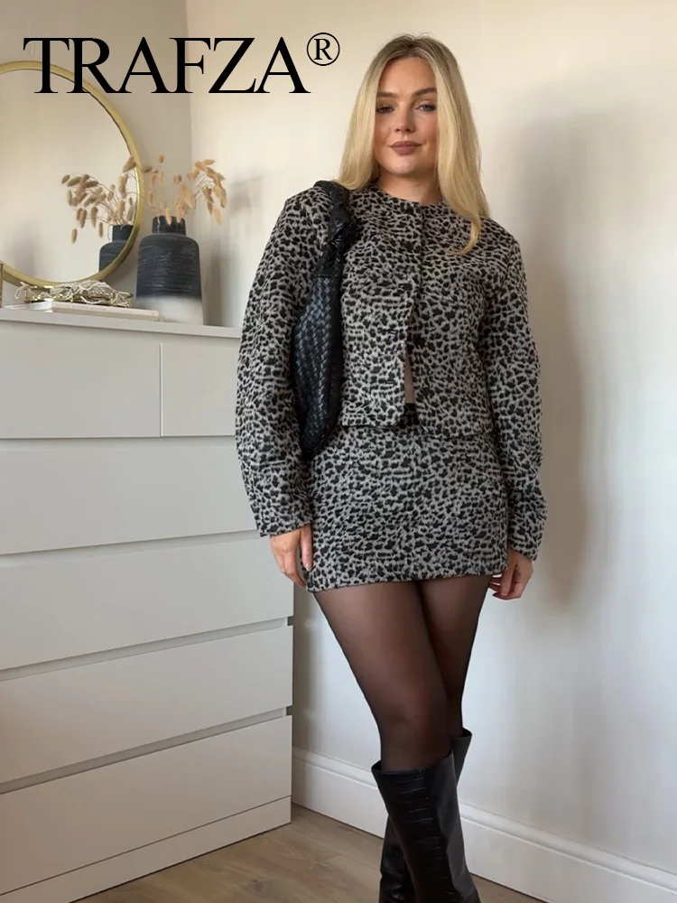 TRAFZA женский костюм с юбкой и круглым вырезом однобортный длинными рукавами