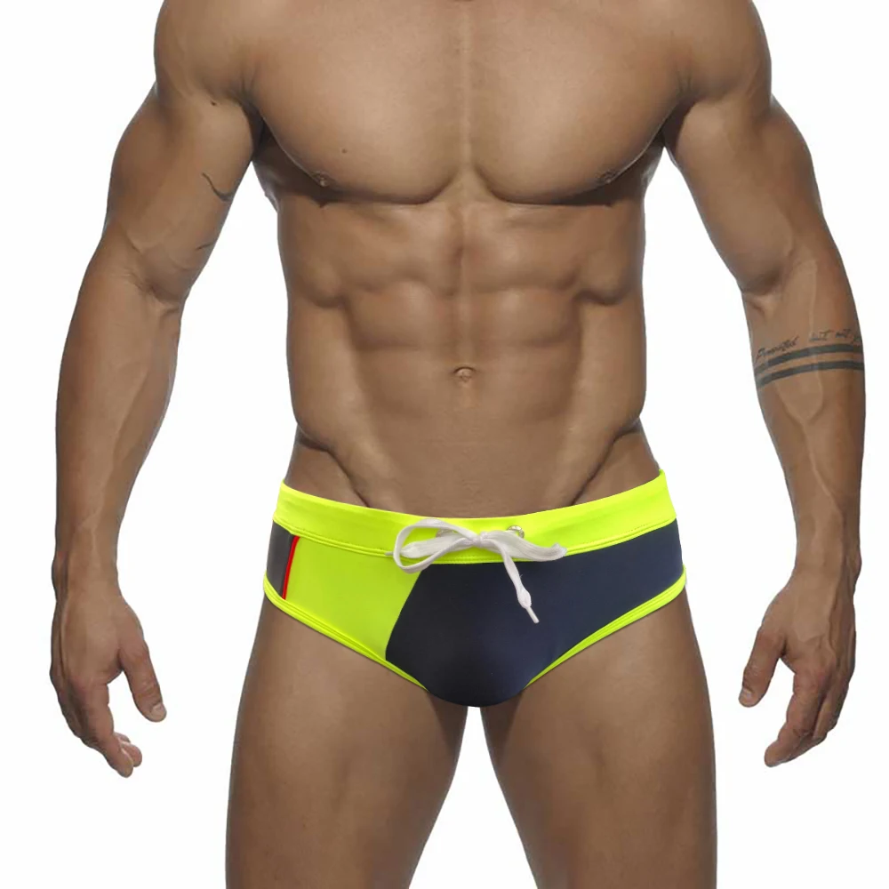 

New Swimwear Sexy Mens Patchwork Swimming Briefs Nylon Gay Low Waist Bathing Suit Fashion Male Pad Push Beach Surfing Trunks