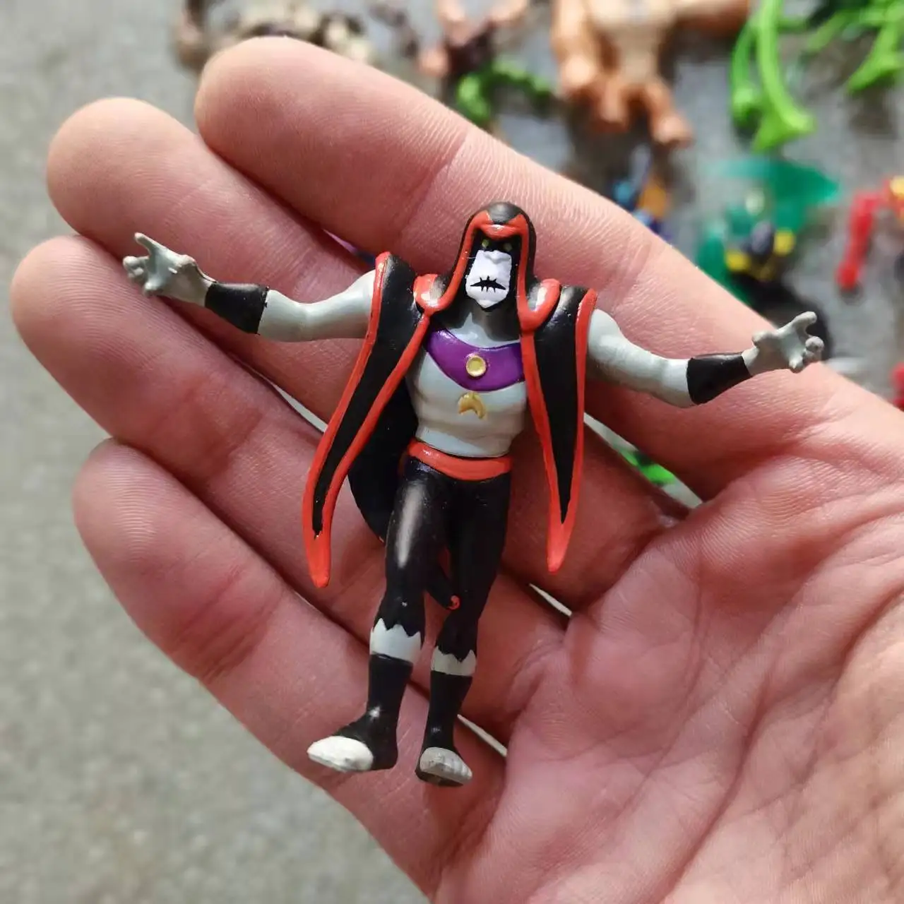 10 шт. Bandai Подлинная бен Теннисон кукла Фигурка монстра игрушки Ben10 Omnitrix