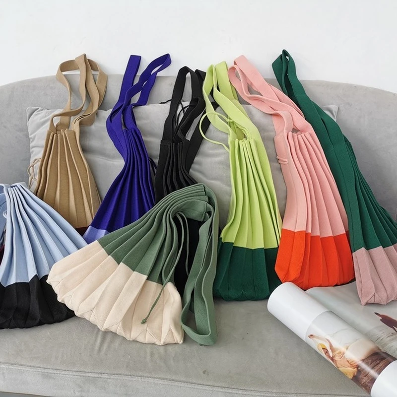 

Luxury Chic Women Pleated Bag Lady Foldable Handbag Knitting Shoulder Bags Large Shopping Bag Female Casual Contrast Color Totes