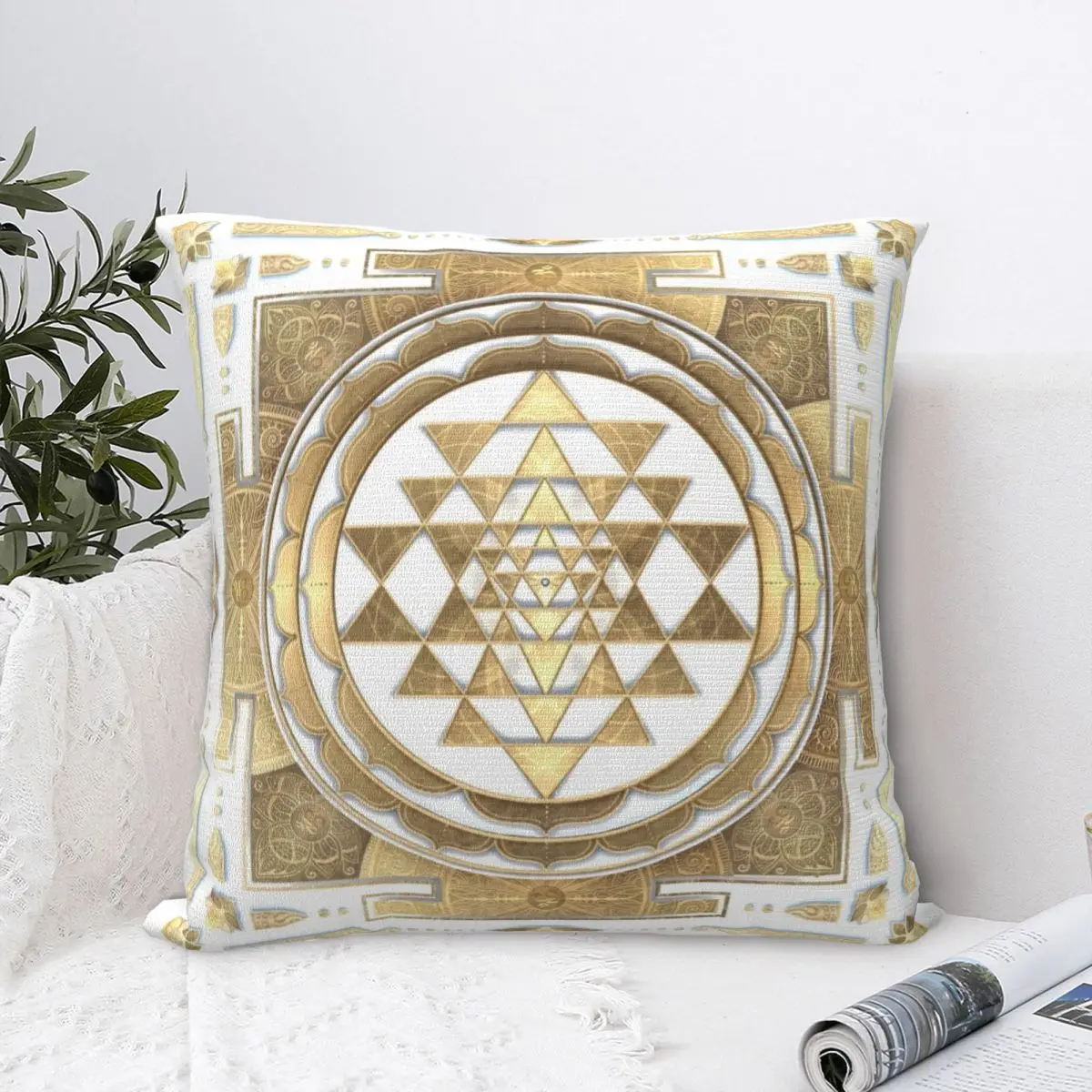 

Golden Sri Yantra Square Pillowcase Cushion Cover Comfort Pillow Case Polyester Throw Pillow cover For Home Bedroom Car