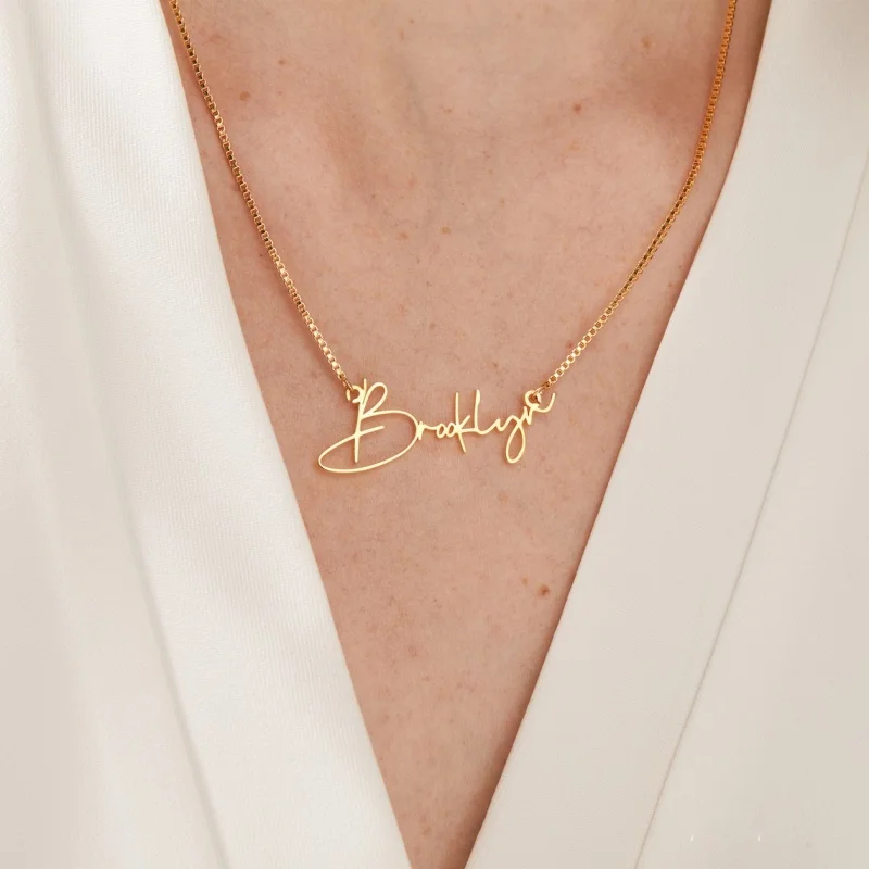 

Personalized Customization Name Gold Necklace with Box Chain Handmade Jewelry as a Personalized Birthday Gift for Mom