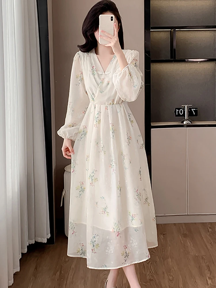 Весеннее белое шифоновое повседневное платье с цветочным принтом и длинным