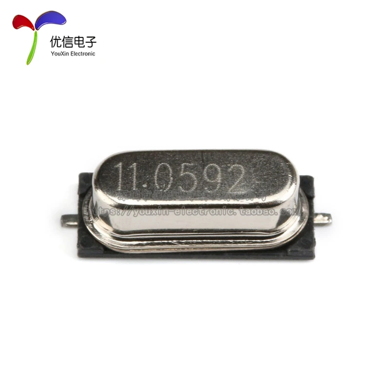 

10 шт./лот SMD 49SMD Тип 11,0592 МГц Пассивный кварцевый генератор 20 пФ ± 20 стр./мин 11,0592 м