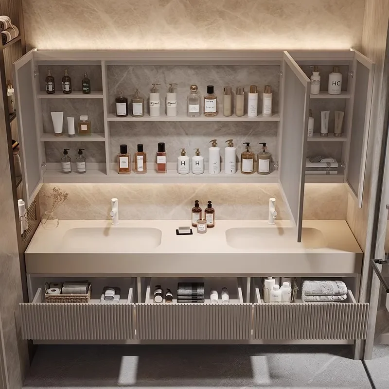 Шкафы для ванной комнаты в французском стиле кремового цвета Настенный дизайн