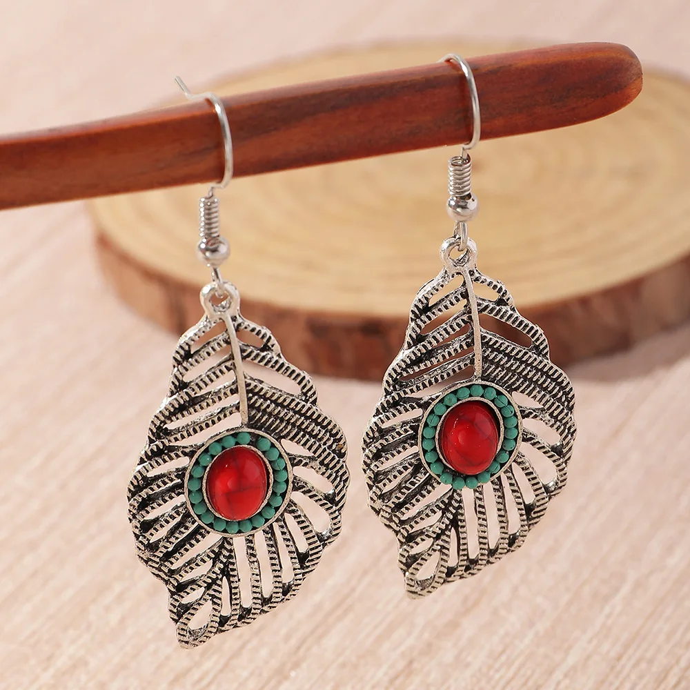 

Creative Bohemia Ancient Silver Red Turquoise Leaves Drop Earrings Statement Ethnic Retro Leaf Earrings for Women Girls Jewelry