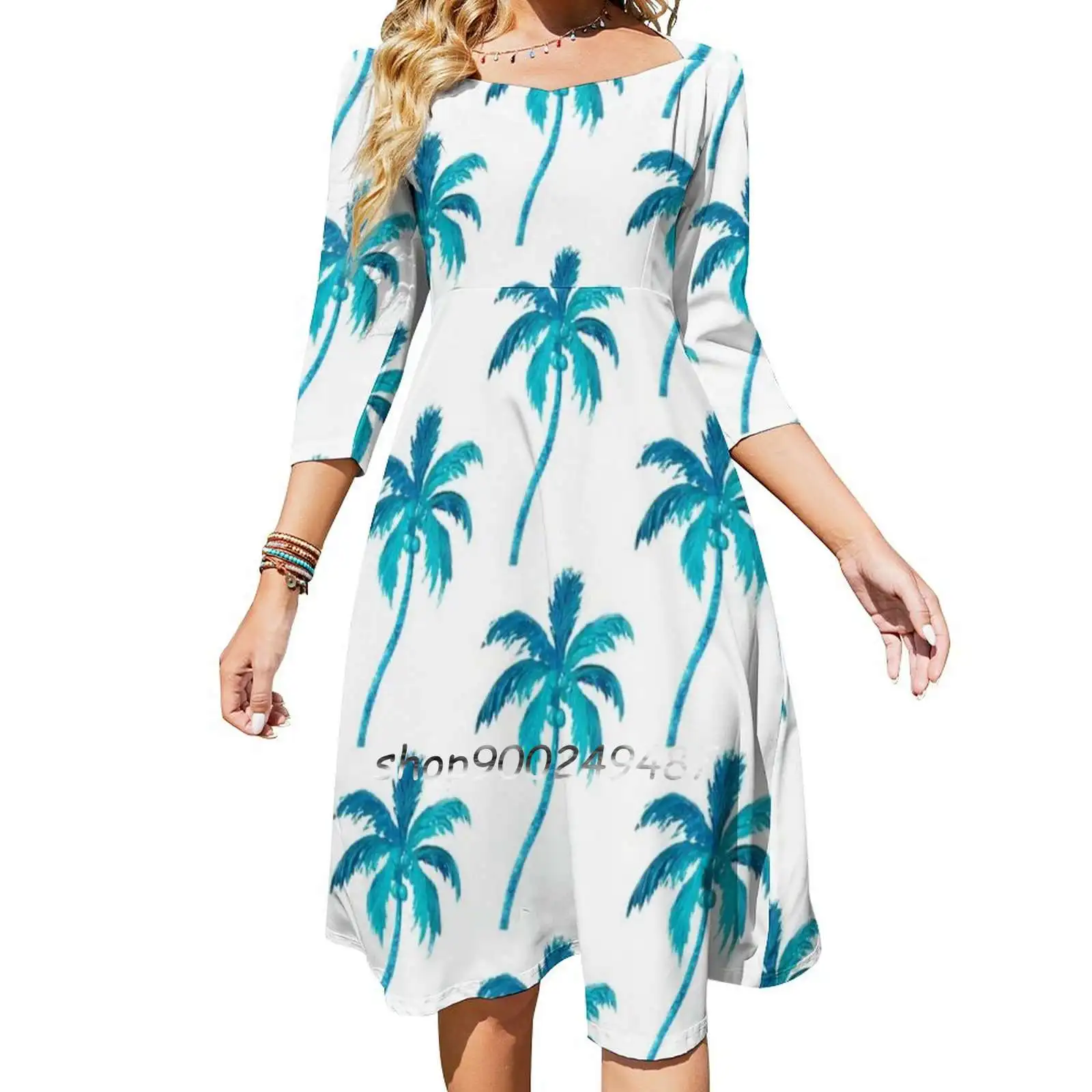 

Женское платье с кокосовой пальмой и квадратным вырезом
