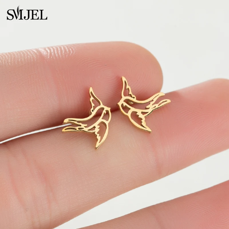 

Gold Stainless Steel Stud Earrings Swallow Cute Flying Bird Charm Hummingbird Earring for Women Jewelry Kids Birthday Pendientes