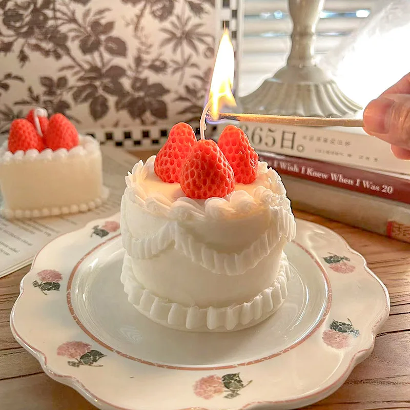 

Ароматизированная Свеча для торта в виде клубники, натуральный долговечный ароматизатор для ванной, домашний декор, подарки на день рождения ручной работы
