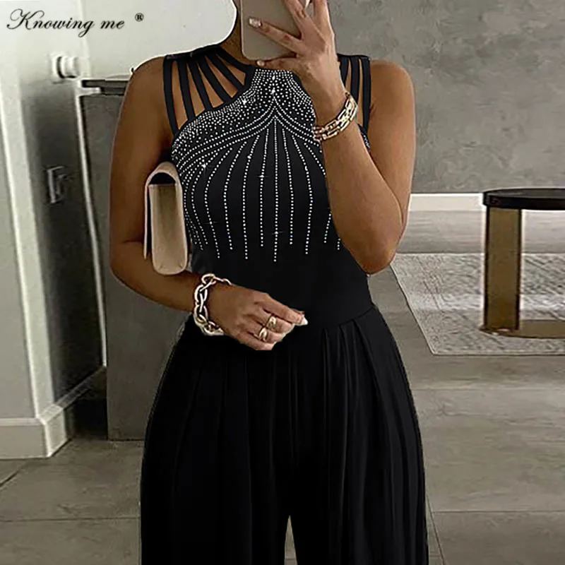 Женский однотонный комбинезон без рукавов с вырезами на бретельках