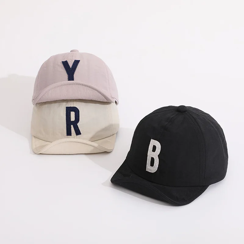 

Летняя уличная детская бейсболка с буквенным принтом, пляжная кепка для мальчиков и девочек, однотонная Регулируемая Кепка от солнца для мл...