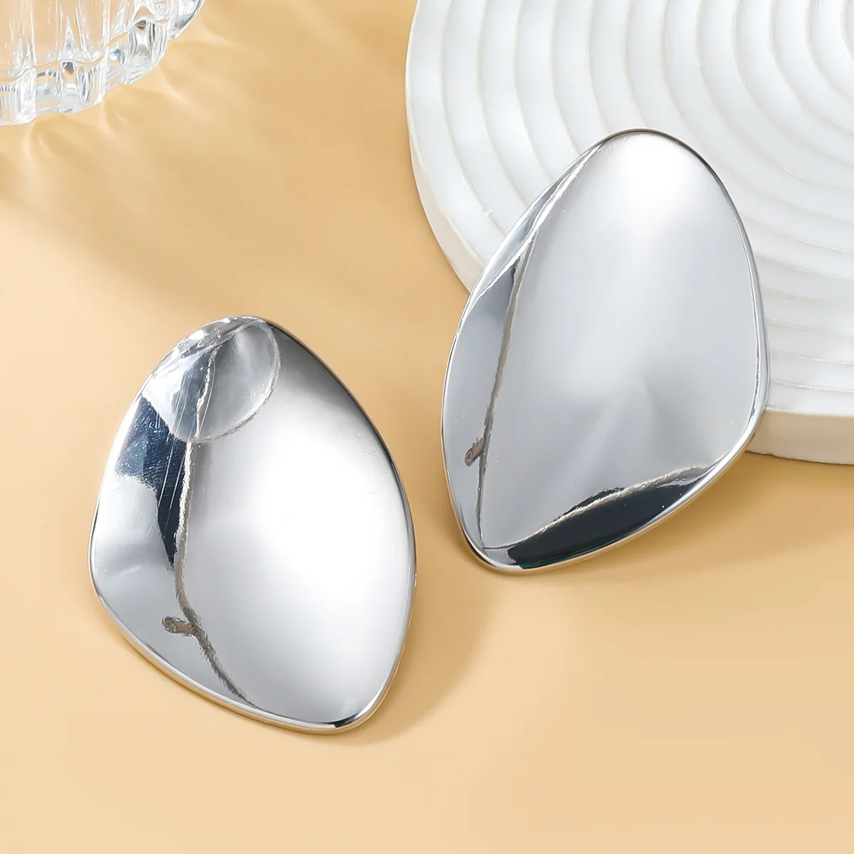 Гладкие металлические геометрические серьги ZAA