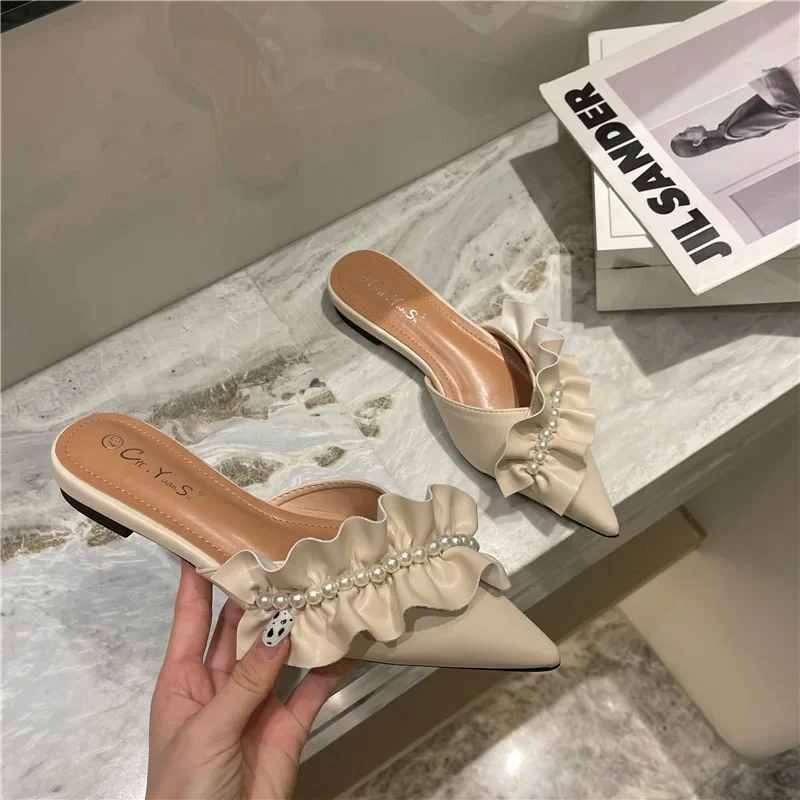 Женские шлепанцы с острым носком милые жемчужные туфли на плоской подошве