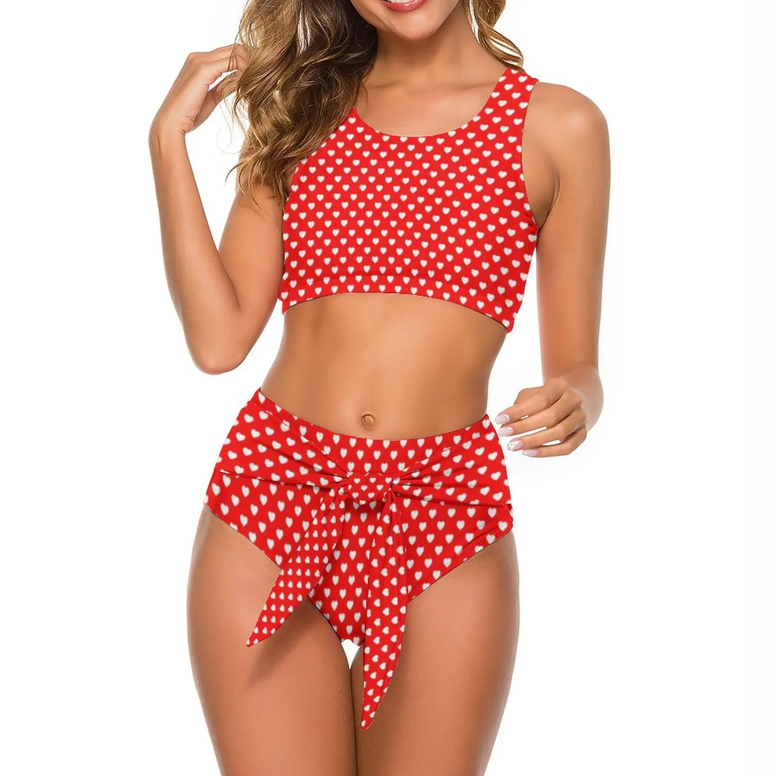 

Купальник-бикини в горошек, с завышенной талией