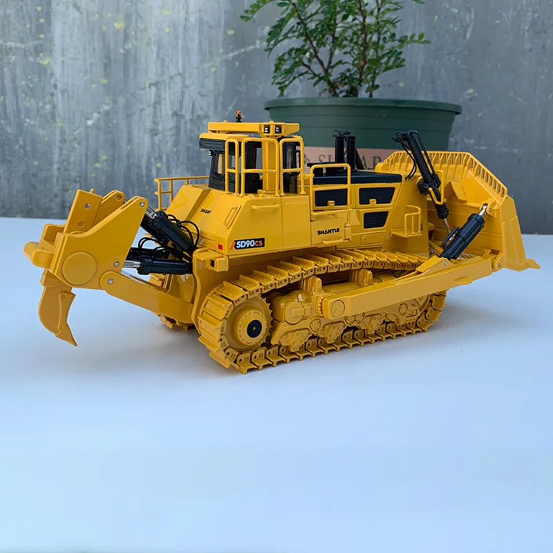 Бульдозер 59 квт. Модель бульдозера. 3d модель бульдозера comat. Модель бульдозера. Модель бульдозера.