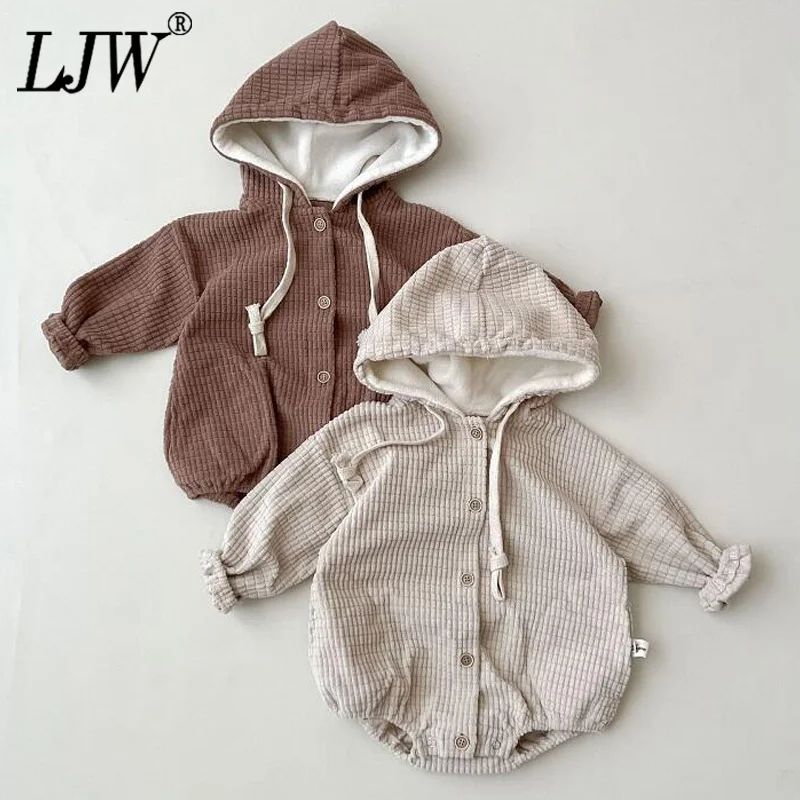 0-3 years old Bodysuits baby clothes Spring and Autumn new boys and girls pullover one-piece plush big pocket hooded romper