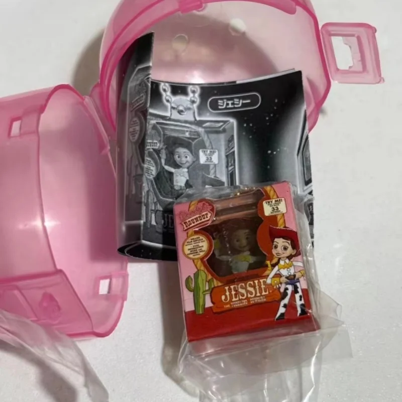 Фото Коллекционный брелок-подвеска Tomy Disney Toy Story Gashapon в коробке: Вуди, Джесси, Базз Лайтер, Зург. Украшение для сумки, подарок. №2