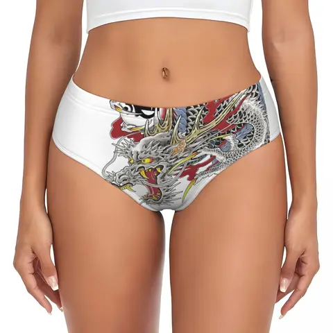 Жапон әйелінің кеуделі бейнесі