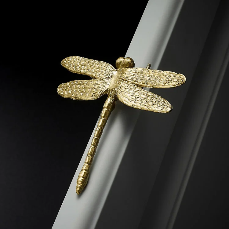В форме стрекозы/латунные ручки для шкафа |