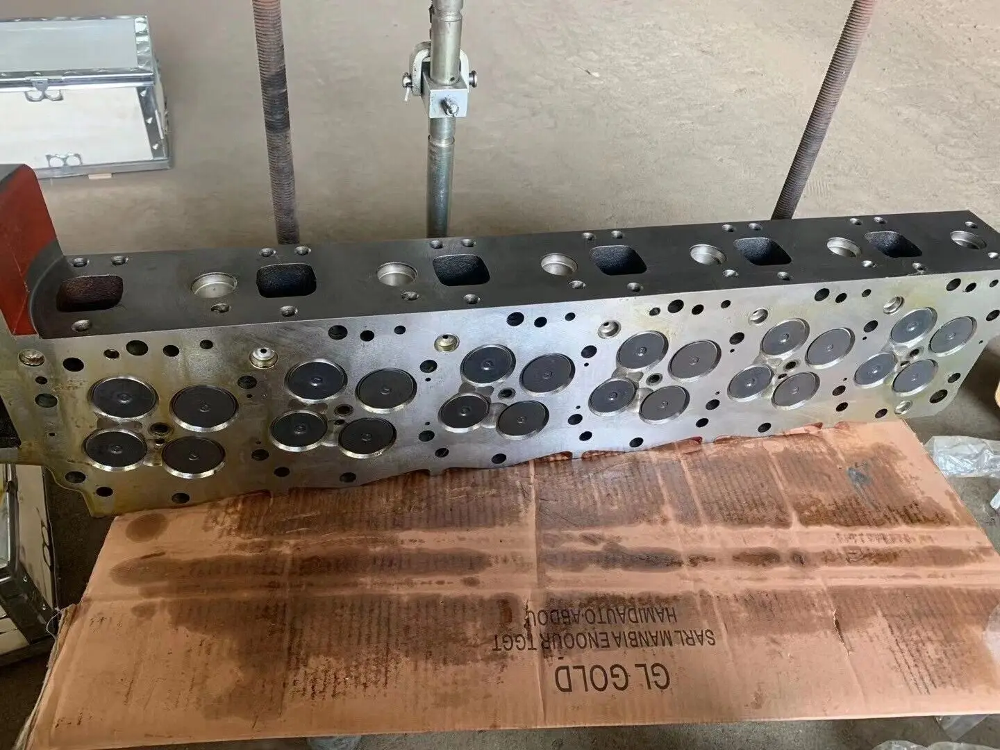 Головка цилиндра с клапаном для Hino J08CT J08C