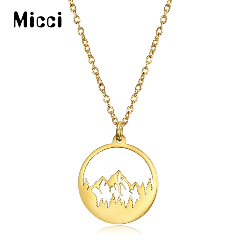 

Micci Wholesale Customize Logo Hollow Out 18K Gold Plated 316L Stainless Steel Range Bezel Forest Snow Mountain Pendant Necklace