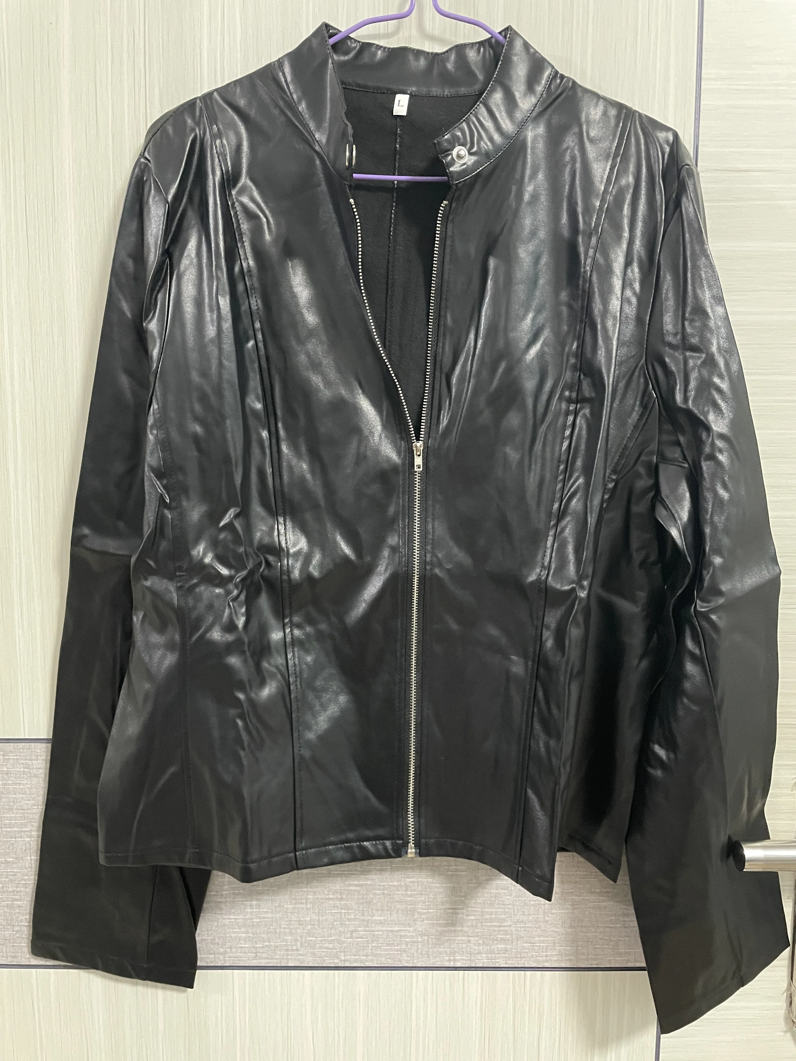 

Low Price Treatment Short Coat Jacket PU Leather Cotton Jacket Black Leather Jacket
