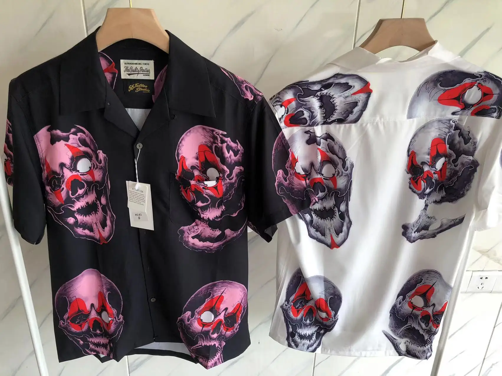 

23SS New WACKO MARIA Shirts Men Women Vintage Skull Patterned High Quality Hawaii Beach Quick Drying Lapel Top Tags Haikyuu