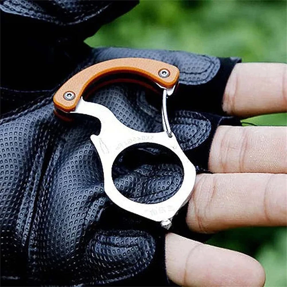 

Car Keychain Self-protection Hook Key Chain Camping Survival Tool Self-defense Buckle Car Window Breaker Tools Key Ring Pendant