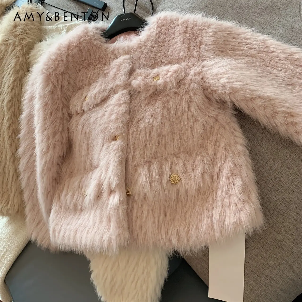 Patchwork PU Leather Gold Buckle Short Coat for Women Winter New Imitation Fur Flip Jacket Top Ladies Elegant High Brand Coat