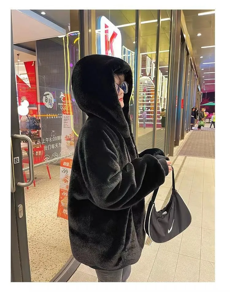 2022 New Winter Women's Lamb Wool Thick Coat Fashionable Women's Loose Thick Coat Solid Color Women's Winter Wool Coat